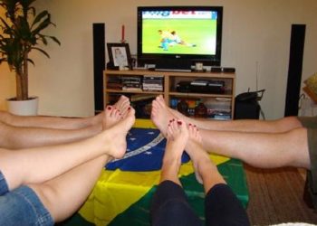 Servidores de hospitais não vão trabalhar por causa do jogo do Brasil e população fica sem atendimento no PA