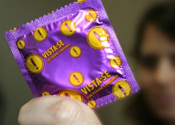 Doença sexualmente transmissível pouco conhecida se alastra e alarma médicos por resistência a antibióticos