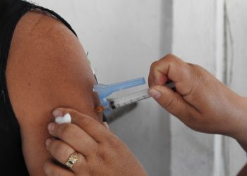 Campanha de vacinação contra sarampo e poliomielite inicia nesta segunda-feira