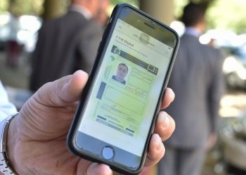 Documentos de carros poderão ser acessados por aplicativos de celular