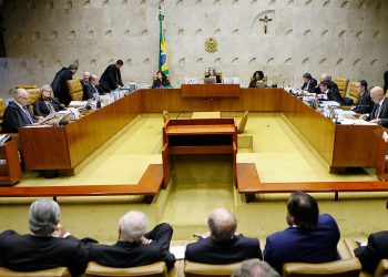 STF aprova reajuste de salário de ministros para 2019