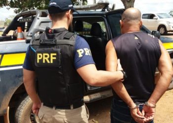 Em Altamira, PRF prende homem acusado de homicídio qualificado