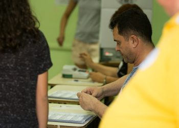 Mesários que não compareceram nas Eleições 2018 devem justificar falta até esta terça-feira
