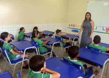 Seduc divulga calendário escolar; aulas devem começar no dia 11 de março na rede estadual