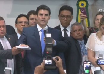 Helder Barbalho toma posse como governador do Pará