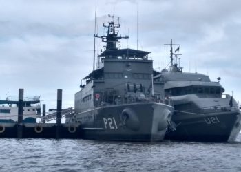 Navios da Marinha atracam em Santarém durante operação de inspeção naval e treinamento