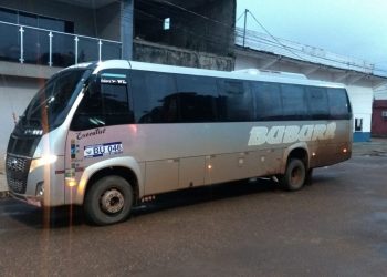 Passageiros de micro-ônibus são assaltados em desvio na rodovia Transamazônica