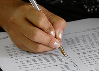 UFPA inscreve universitários para quase 2 mil bolsas permanência