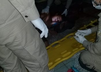 Homem cai do telhado ao tentar assaltar residência