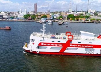 Papa Francisco manda mensagem para o povo amazônico por inauguração do Barco Hospital