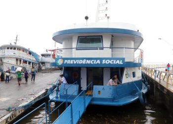 Barcos do INSS iniciam atendimentos no Pará nesta segunda