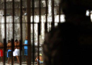 Ministério Público oferece representação à Justiça para apurar superfaturamento na compra de uniformes para presos no PA