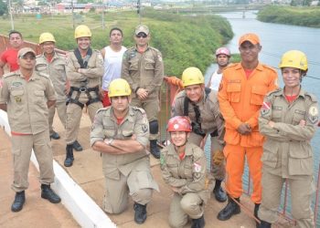9º GBM  Altamira realiza treinamento ao suicídio
