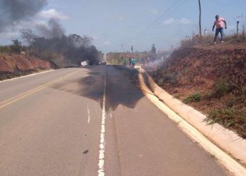 Explosão de carro mata professora e deixa um homem ferido em Novo Repartimento