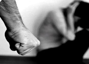 Sancionada lei que obriga agressor de mulher a pagar custos do SUS