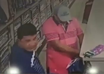 Dupla furta loja no centro de Altamira