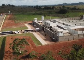 Internos são transferidos para novo complexo penitenciário