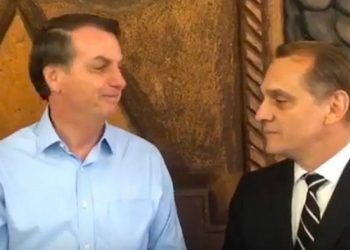 Bolsonaro se reúne com deputado de MT e confirma que vai inaugurar trecho da 163 no Pará