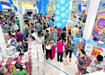 Magazine Luiza abre mais de 3 mil vagas de emprego