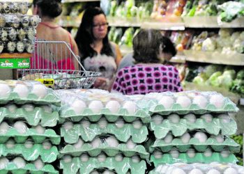 Consumidores buscam opções diante da carne mais cara