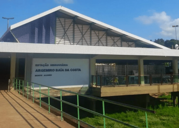 Homem cai de embarcação, bate com cabeça no cais e morre em Monte Alegre