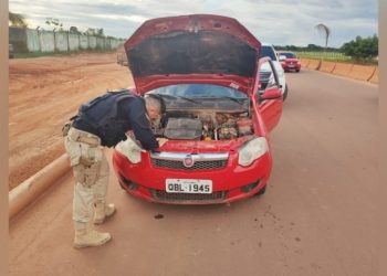 PRF apreende veículo roubado na Rodovia Transamazônica, em Itaituba