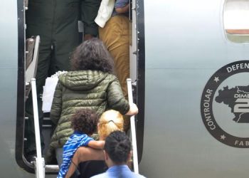 Paraense repatriada da China chegou ao Estado na tarde deste domingo (23)