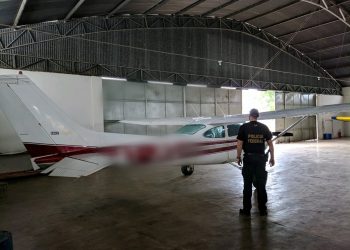 PF apreende avião usado no transporte de ouro de garimpos ilegais em Terra Indígena Kayapó, no PA