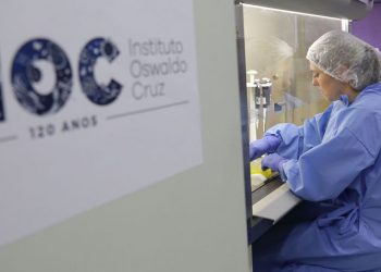 Cai para três número de casos suspeitos de coronavírus no Brasil