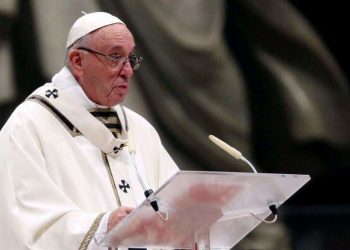 Papa Francisco descarta a possibilidade de ordenação de homens casados como padres na região amazônica