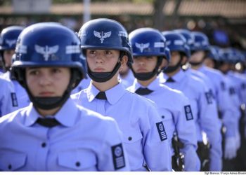 Aeronáutica suspende concurso no segundo semestre