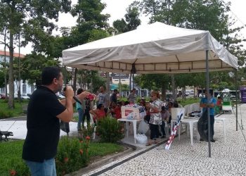 44 dias em greve servidores do Detran protestam em frente a Alepa, em Belém
