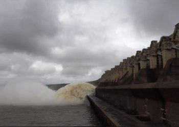 Eletronorte inicia abertura das comportas da hidrelétrica de Tucuruí para evitar enchentes na região