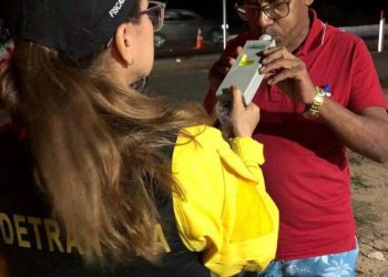 Uso do álcool em gel não altera resultado do teste do bafômetro