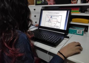 Professores da rede estadual de ensino do Pará têm férias de 15 dias antecipada