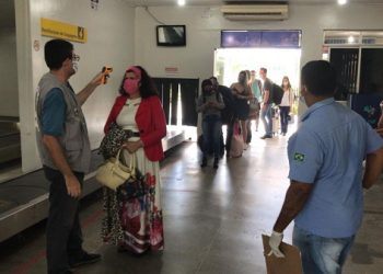 Sespa realiza monitoramento e controle da covid-19 em passageiros do aeroporto de Altamira