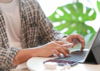 Volta ao trabalho terá de seguir um plano de segurança, diz MPT