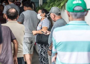 Junho Violeta promove debate sobre violência contra a pessoa idosa