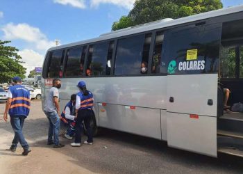 Fiscalização de ônibus intermunicipal vai atuar também nas ações contra a covid-19. Saiba como denunciar o descumprimento de medidas!