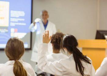 Atividades presenciais em cursos das áreas da Saúde e Segurança estão liberadas no Pará