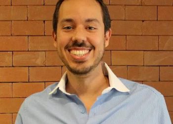 Fundador da SambaTech, Gustavo Caetano fala sobre empreendedorismo em Summit da Conexão da Faculdade Serra Dourada