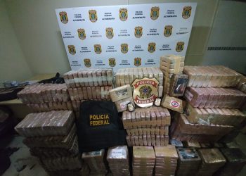 PF apreende quase uma tonelada de cocaína em pó e 13 kg de crack em Porto de Moz, no Pará