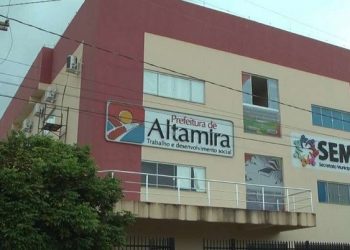 Pais de estudantes de Altamira denunciam que prefeitura não cumpre a lei de distribuição de alimentos durante a pandemia