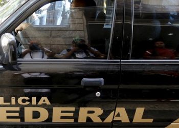 Polícia Federal faz operação contra fraudes nos Correios