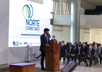 Governo anuncia construção de 650 km de fibra óptica na Região Norte
