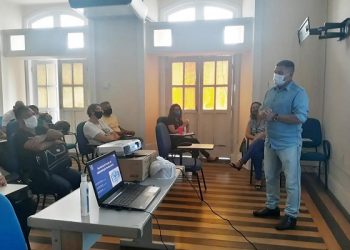 SEAP e Seduc discutem retomada das aulas presenciais