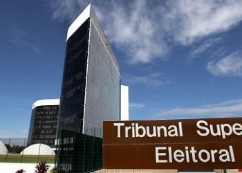 Justiça Eleitoral lacra sistema eletrônico que será usado nas eleições