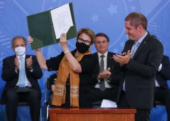 Governo divulga novas medidas trabalhistas e apresenta eSocial simplificado