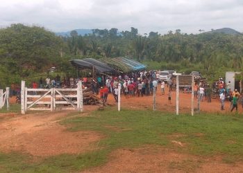 Base do governo federal é cercada durante ação de retirada de invasores de terra indígena no Pará