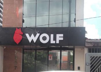 Polícia Civil cumpre mandados contra empresa de investimentos acusada de aplicar mais de mil golpes